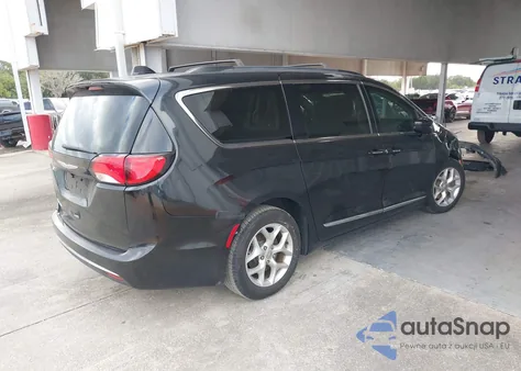 2017 Chrysler Pacifica Touring-L from USA, damaged, VIN 2C4RC1BG1HR748210